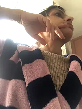 Snapshot of ChantalXOrchid chatting on 12.02.25 ChantalXOrchid online show from 12.02.25