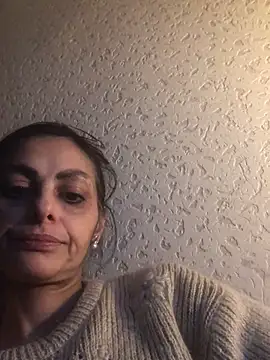 Snapshot of ChantalXOrchid chatting on 12.17.25 ChantalXOrchid online show from 12.17.25