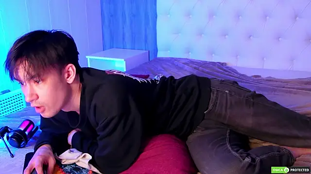 CalvinOwens online show from 03.22.25