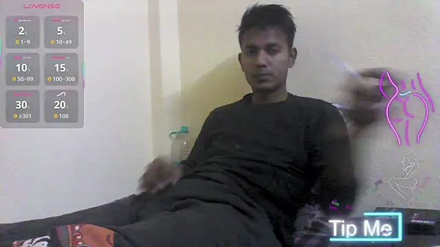 Snapshot of just_fucks chatting on 12.15.25 just fucks online show from 12.15.25