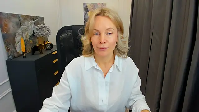 Sinty Devis online show from 05.09.26