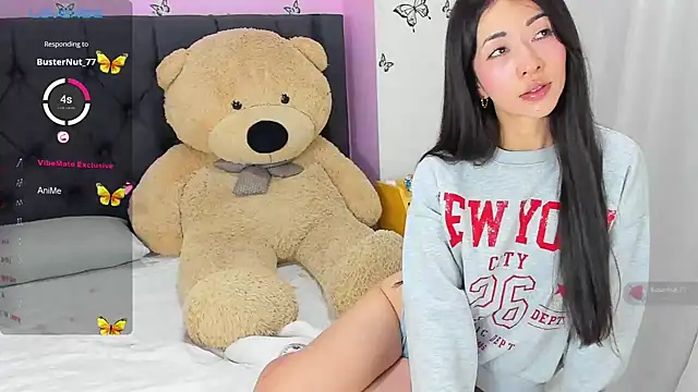 SophiaLiu online show from 01.14.25