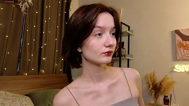 IdaValenti online show from 02.22.25