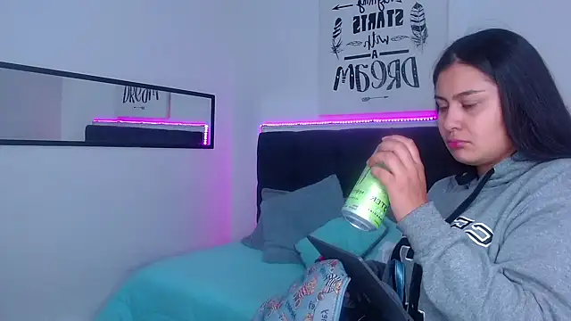 Snapshot of Cataleya_hxc chatting on 02.24.25 Cataleya hxc online show from 02.24.25