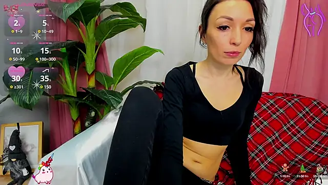 jessica tiny online show from 12.09.24