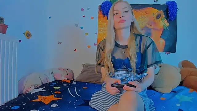 Snapshot of Lizzyjordanxo chatting on 06.23.26 Lizzyjordanxo online show from 06.23.26