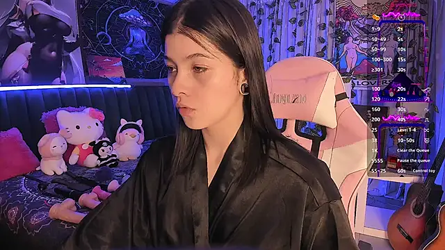 LanaKyutt online show from 12.03.24