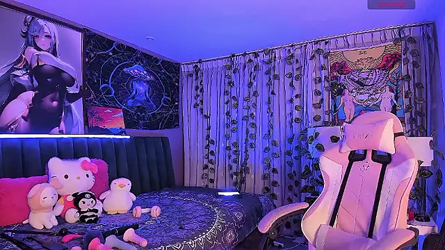 LanaKyutt online show from 12.03.24