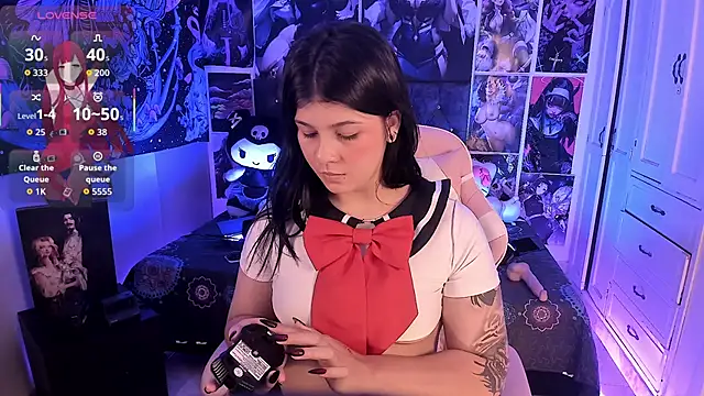 LanaKyutt online show from 04.24.26