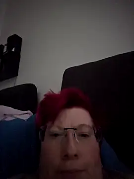 dieGeile0411 online show from 10.29.25