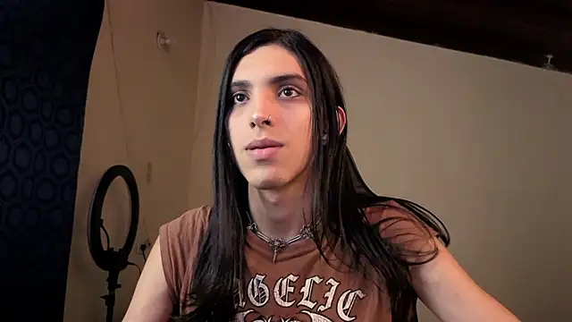 angelitofemboy online show from 04.18.26