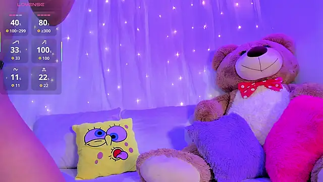 moll1e  online show from 11.08.25