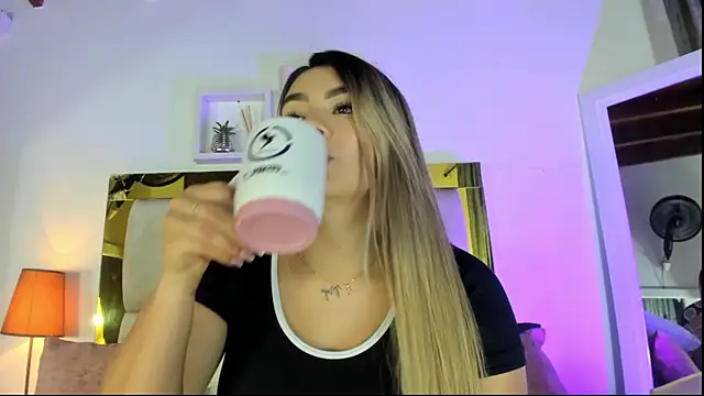 emmy r online show from 10.15.25