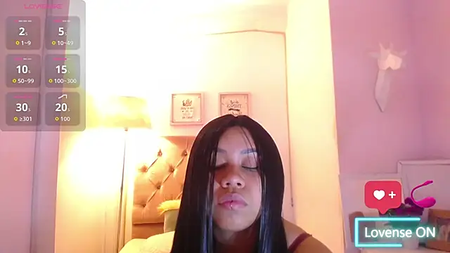 Nahom1  online show from 11.19.25