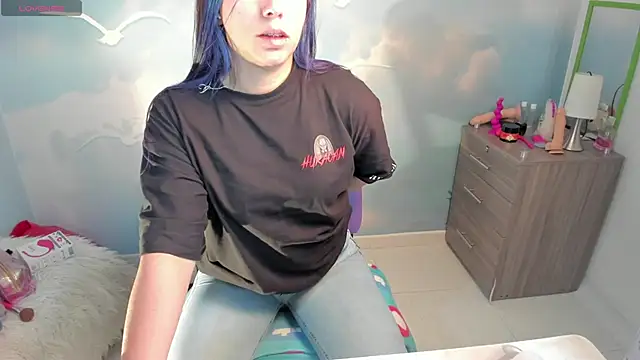 Nata bernett online show from 09.15.25