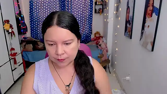 Snapshot of claryssa_ chatting on 01.14.26 claryssa online show from 01.14.26