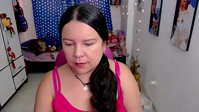 Snapshot of claryssa_ chatting on 02.27.26 claryssa online show from 02.27.26