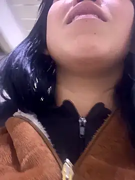 emily rosse04 online show from 10.13.25