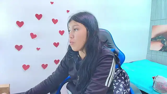 emily rosse04 online show from 02.14.26