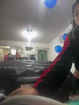 emily rosse04 online show from 02.20.26