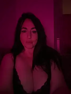 kiki xo online show from 05.05.26