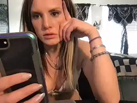 Snapshot of kittycatkendra chatting on 03.06.25 kittycatkendra online show from 03.06.25