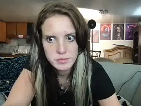 Snapshot of kittycatkendra chatting on 03.08.25 kittycatkendra online show from 03.08.25