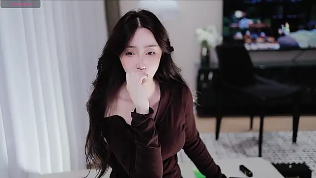 -Aricia- online show from 09.14.25