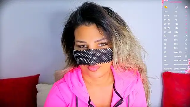 Turkish Latina online show from 10.05.25