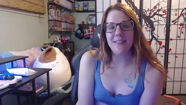 Sarahtineke online show from 03.23.26