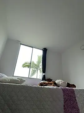 NicolRoss  online show from 04.08.26