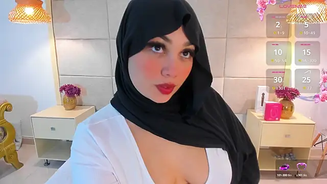 Snapshot of _anjum_ chatting on 05.19.26 anjum online show from 05.19.26