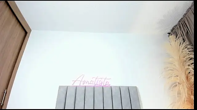 AmatistaSallow   online show from 02.18.25