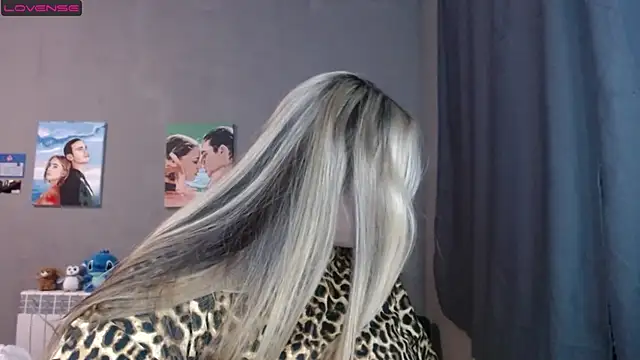 Light Luna online show from 09.16.25