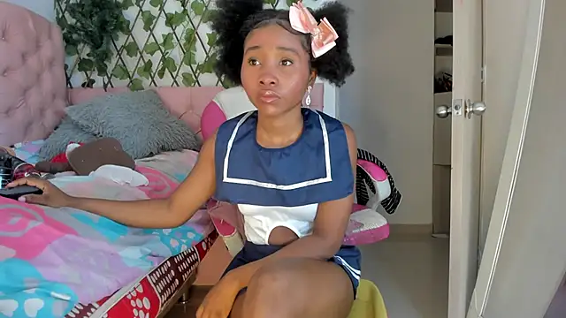 kimmysantoo online show from 12.29.24