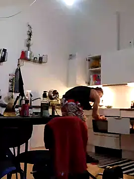 eltoulou online show from 01.11.25