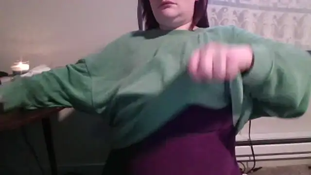 BeckiTooSweet online show from 06.04.26