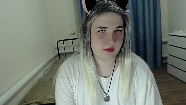 Snapshot of EvaMiron chatting on 07.11.26 EvaMiron online show from 07.11.26