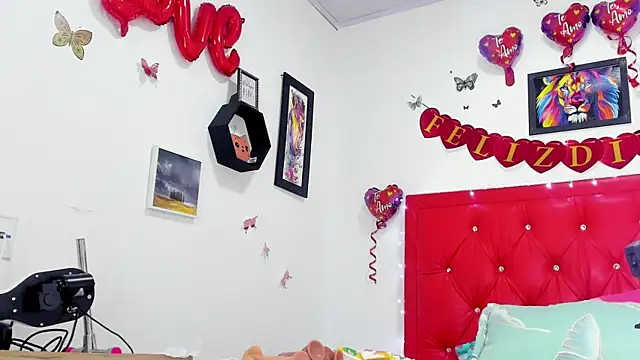 Snapshot of natasha_jurado chatting on 02.07.25 natasha jurado online show from 02.07.25