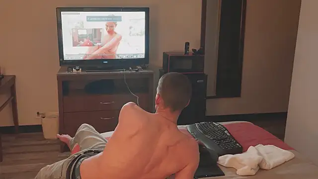 Snapshot of HARD_2QUIT chatting on 01.23.25 HARD 2QUIT online show from 01.23.25