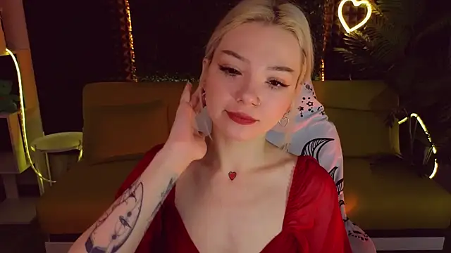 SandraBoyl online show from 02.05.25