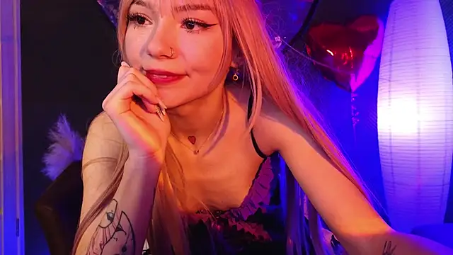 SandraBoyl online show from 03.04.25