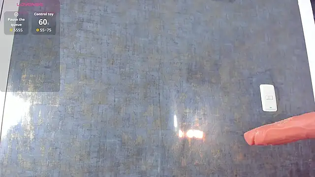 sophia vivas online show from 10.26.25