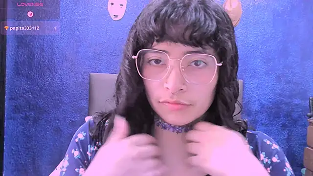 NinaYellow online show from 10.23.25