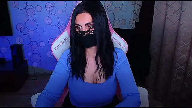   Yasmina   online show from 11.04.25