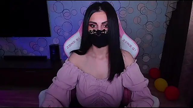   Yasmina   online show from 04.13.26