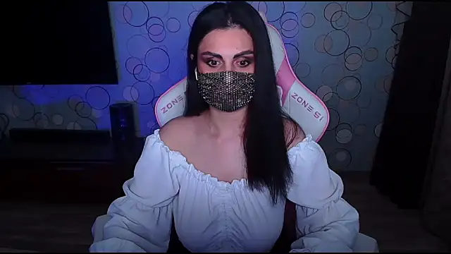   Yasmina   online show from 06.27.26
