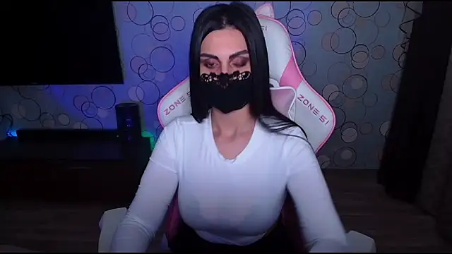   Yasmina   online show from 07.22.26