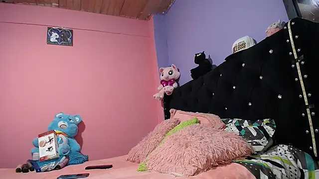 Snapshot of bad_couple_sex chatting on 12.10.24 bad couple sex online show from 12.10.24