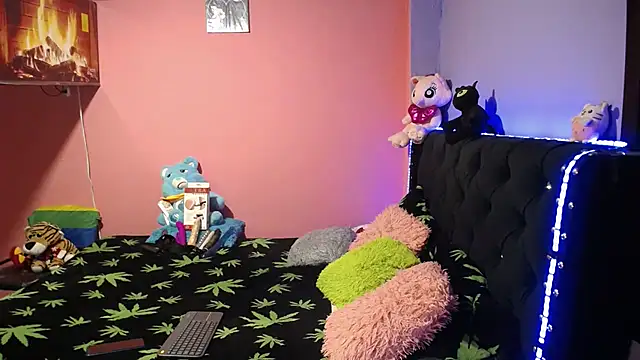 Snapshot of bad_couple_sex chatting on 01.02.25 bad couple sex online show from 01.02.25